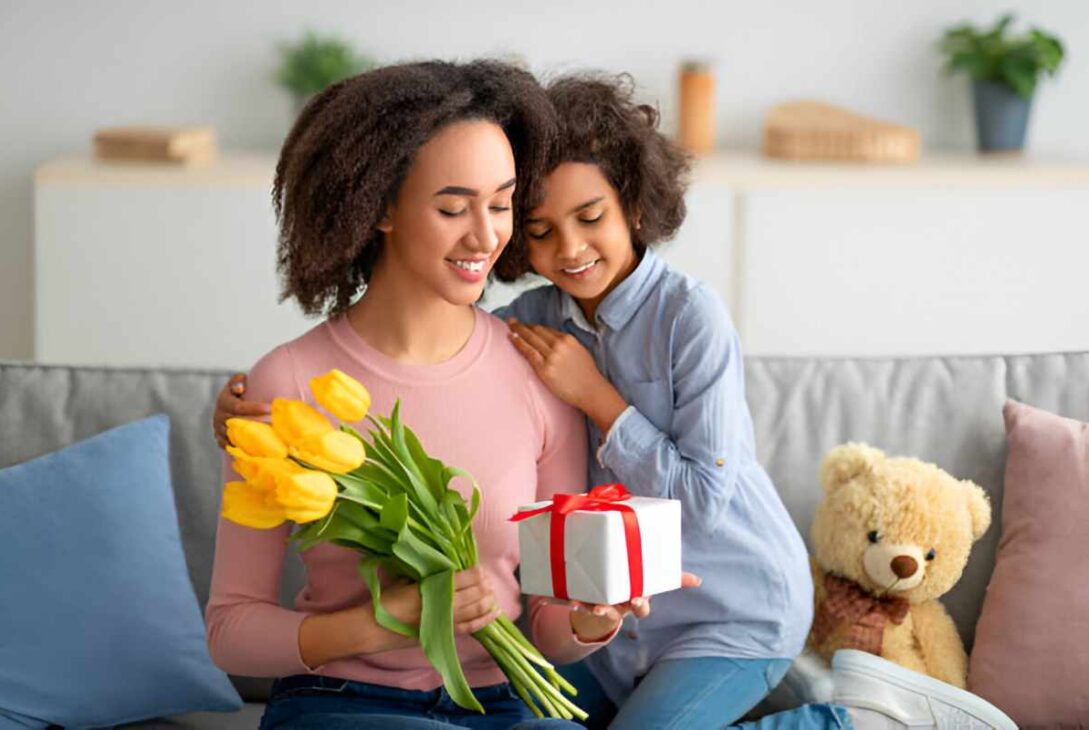 happy mothers day gif black woman