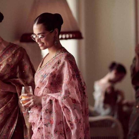 Saree Look for Wedding Party for Girl